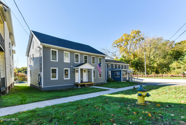 64 Burton Avenue - Photo 1