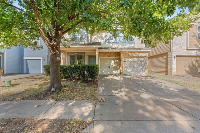 10512 Wylie Dr - Photo 1