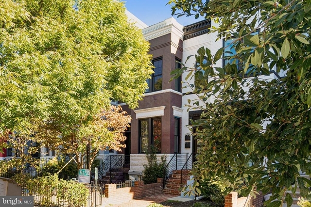 3603 10th Street Nw - Photo 1