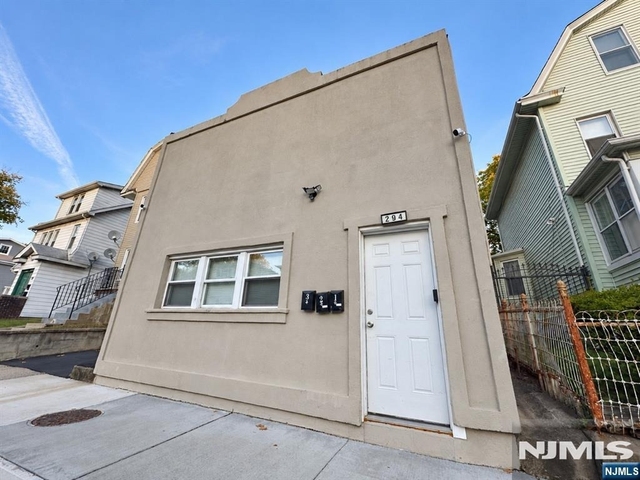 294 N Park - Photo 1