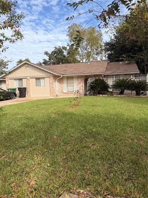 7618 Kellwood Drive - Photo 1
