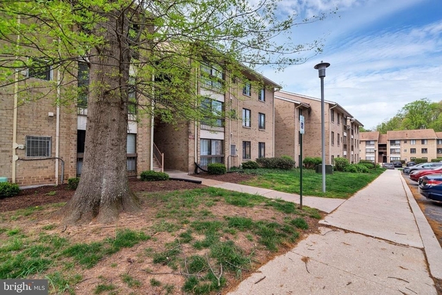 8864 Roll Right Court - Photo 1