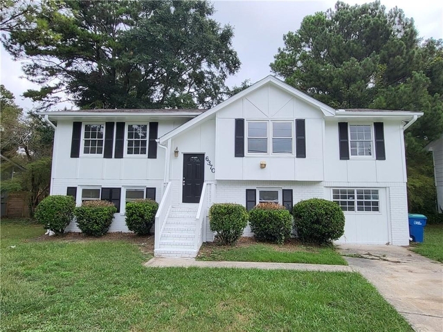 6370 Ashdale Drive - Photo 1