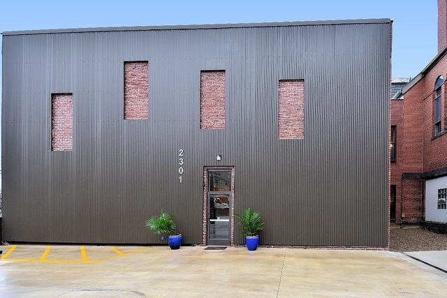 2301 Mission St - Photo 1