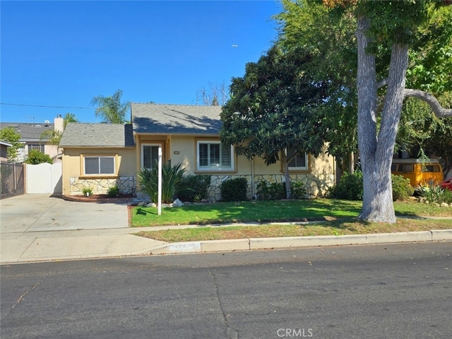17907 Emelita Street - Photo 1