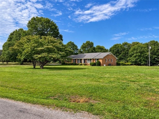 635 Crowe Road - Photo 1