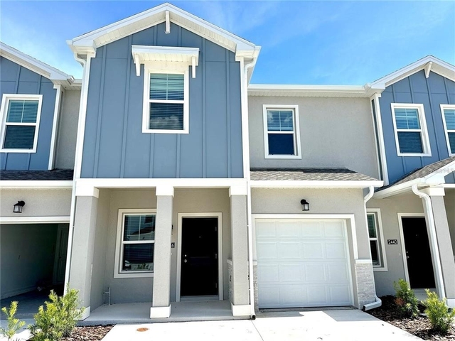 2432 Skyline Loop - Photo 1