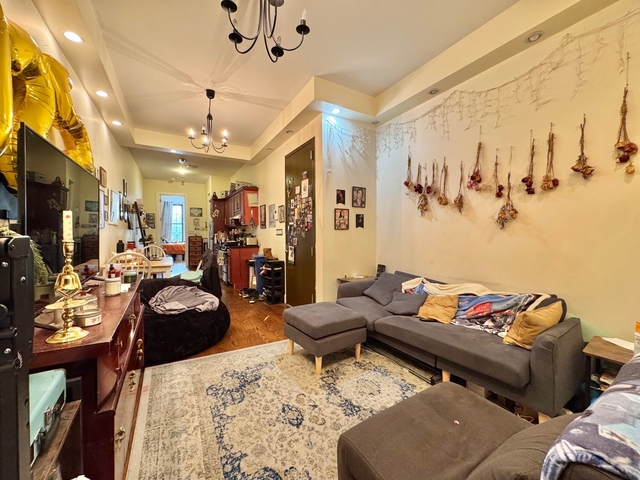 20 Wilson Avenue - Photo 1
